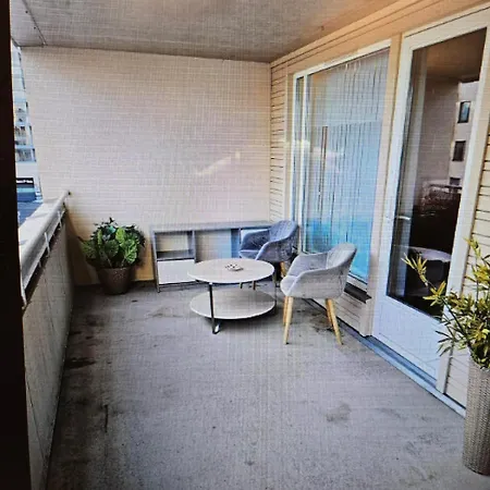 Denzel-lopes App Oslo, * Lørenskog